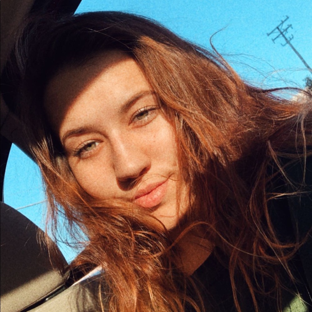 Meet your Posher, Madi
